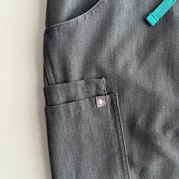 Figs Technical Collection Side Pockets Pull On Grey Scrub Pants women XXL 2XL - Picture 3 of 12